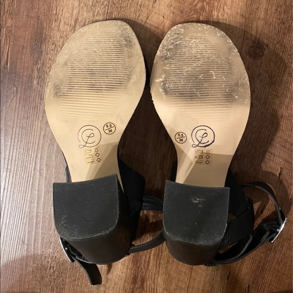 Chinese laundry - Picture 3 of 3